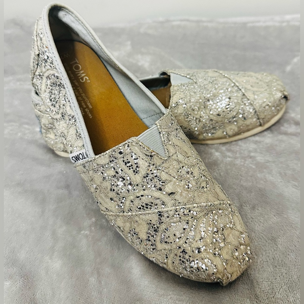 TOMS Silver Lace Glitz Glitter Classic Alpargata Slip-On Shoes